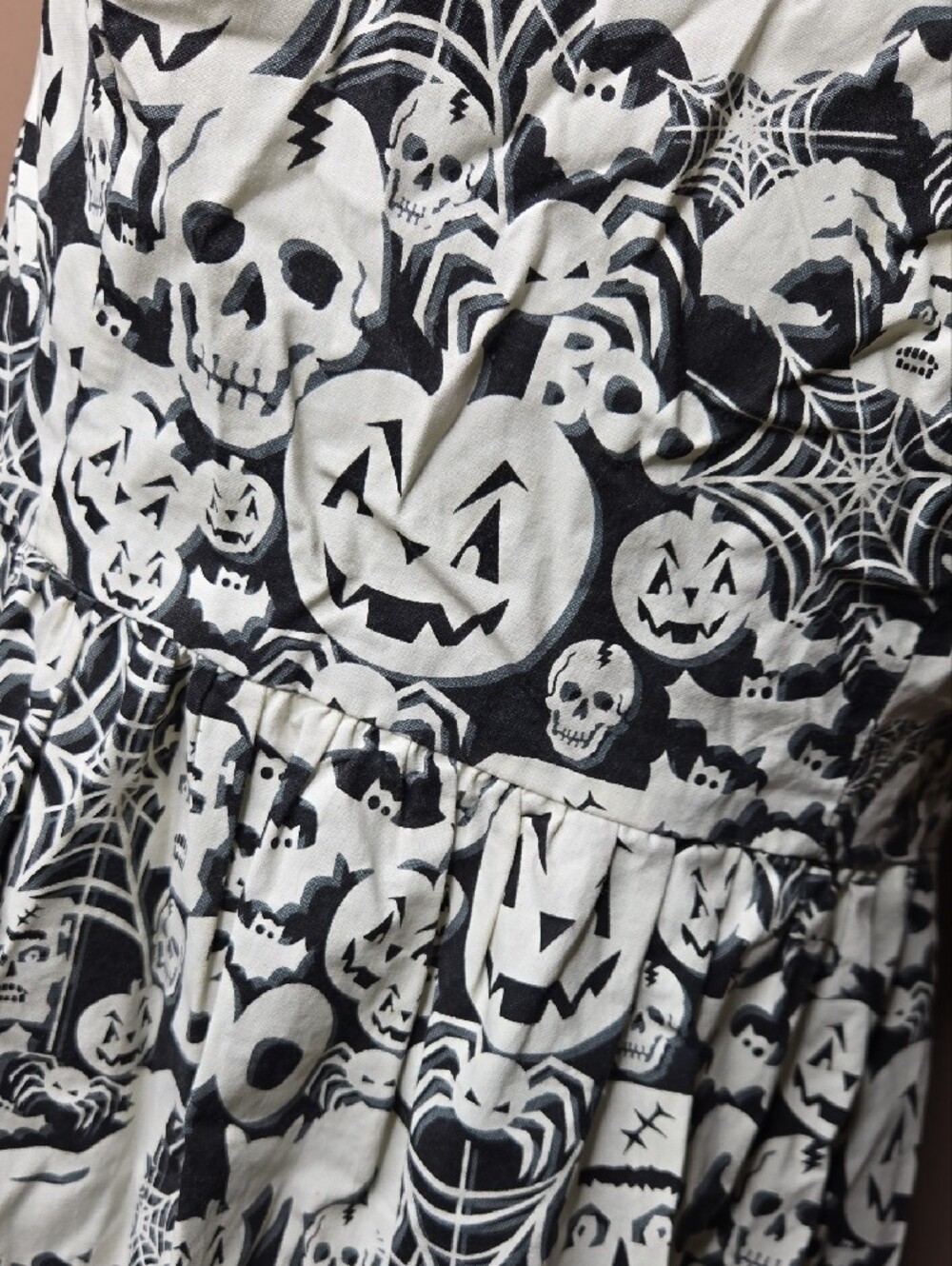 Folter Ceatures Of The Night Halloween Print Glow In The Dark Sleeveless Dress - Picture 2 of 8